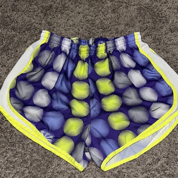 Nike Stylish Women's Blue and Yellow Shorts - Picture 1 of 5
